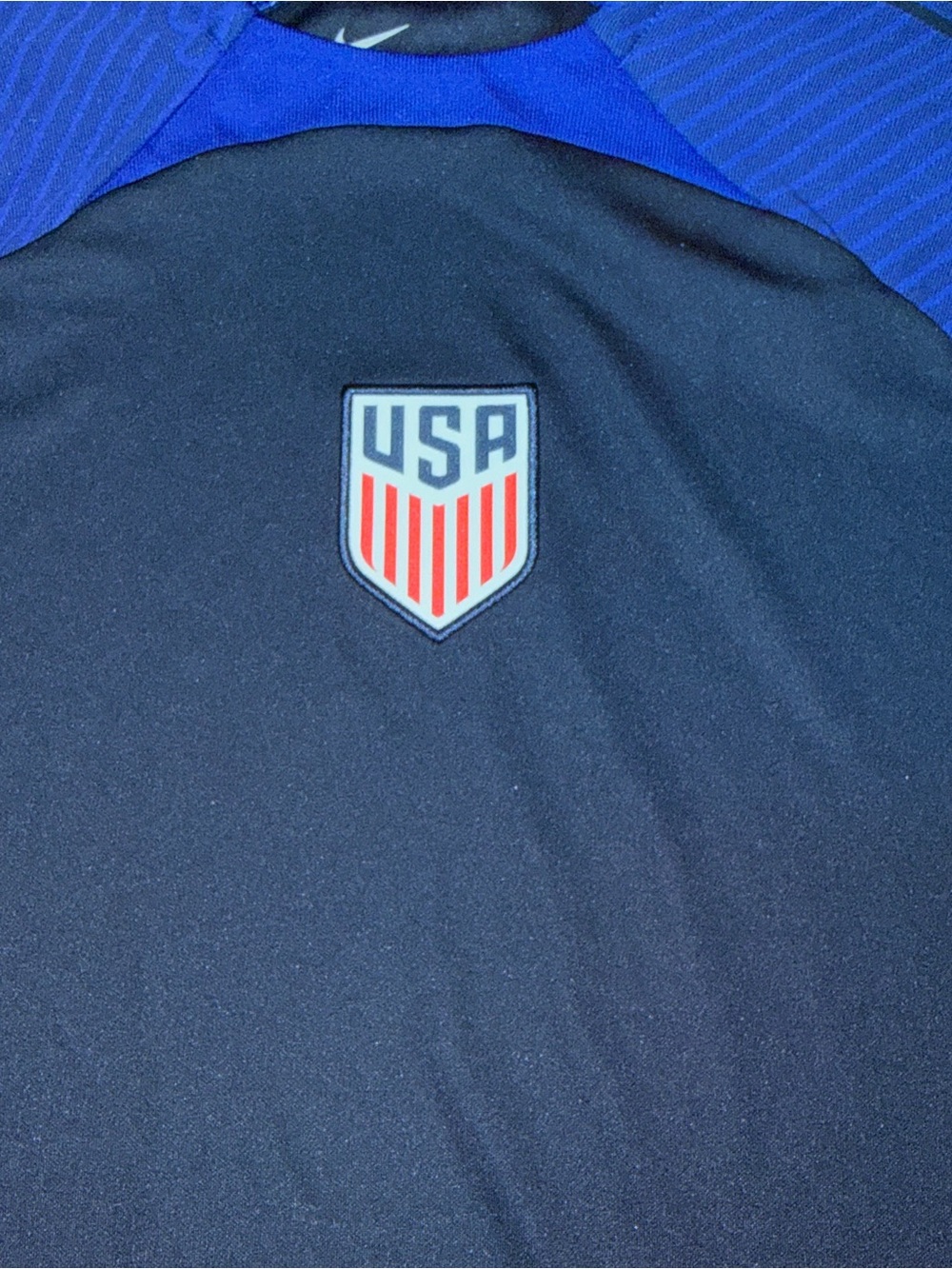 USA Dry Fit Soccer Shirt Slim Fit Size Small Navy - Picture 3 of 5